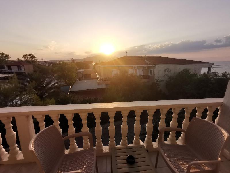 לינה וארוחת בוקר לגאנאס Casa Del Mar מראה חיצוני תמונה